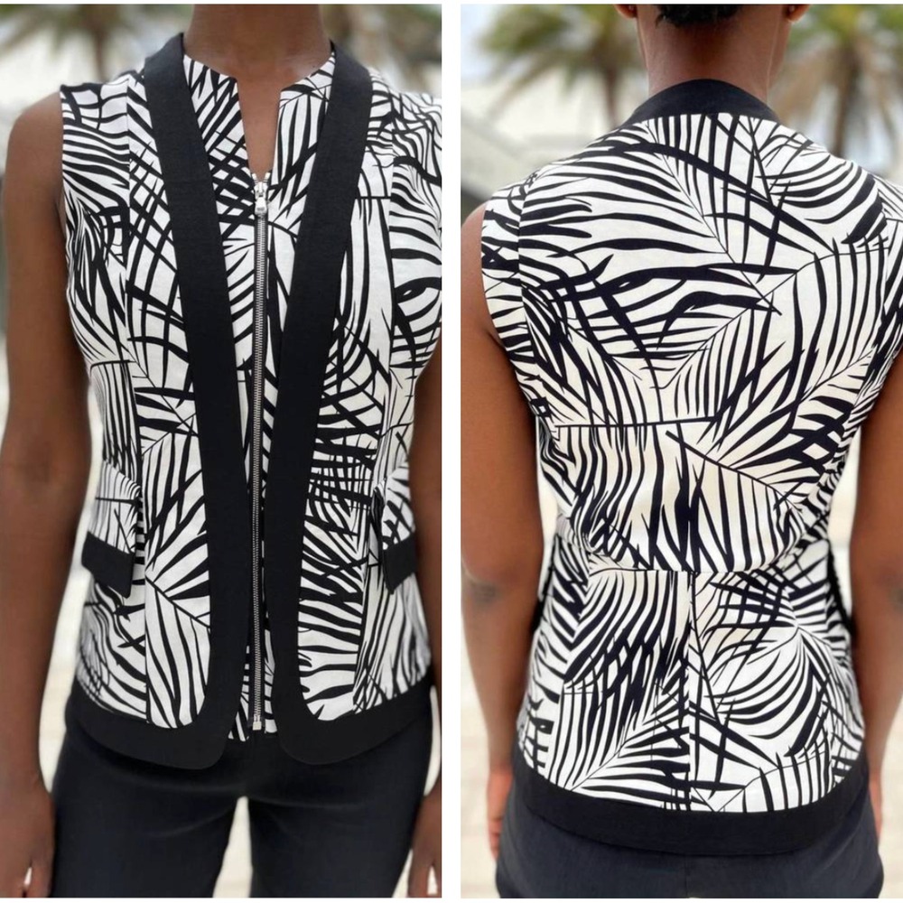 NEW ESTELLE AND FINN sleeveless bamboo vest in white/black
